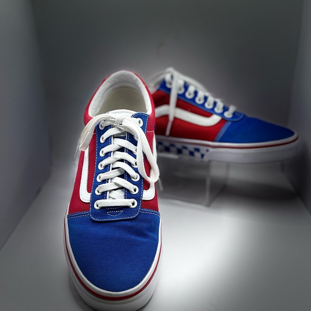 Vans Men's Bold Blue and Red Sneakers
